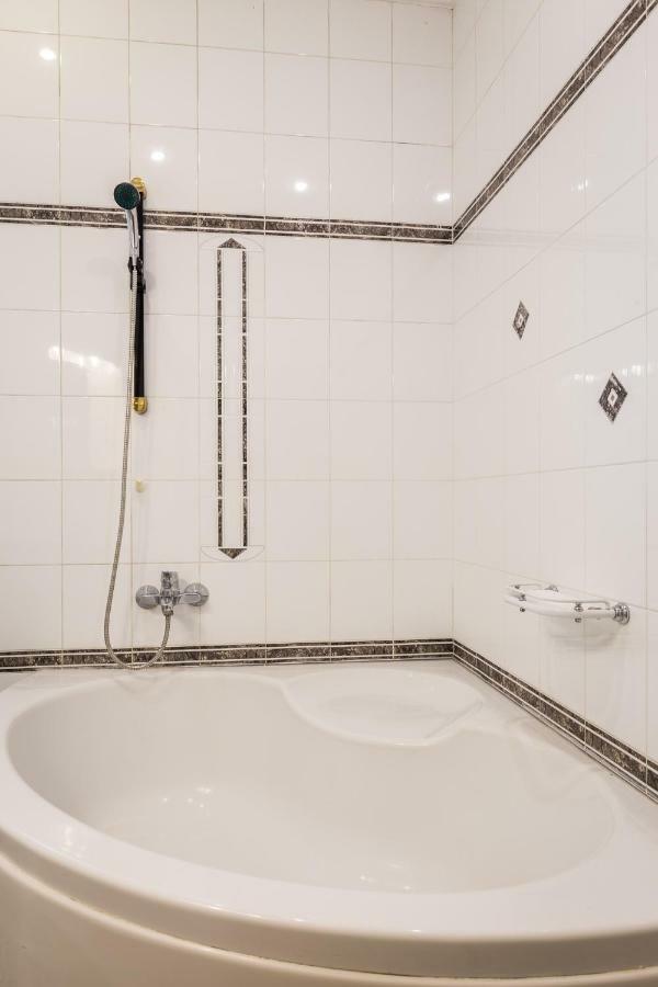 Classy 2 Bedroom Apartment Near Acropolis & Metro Atenas Exterior foto